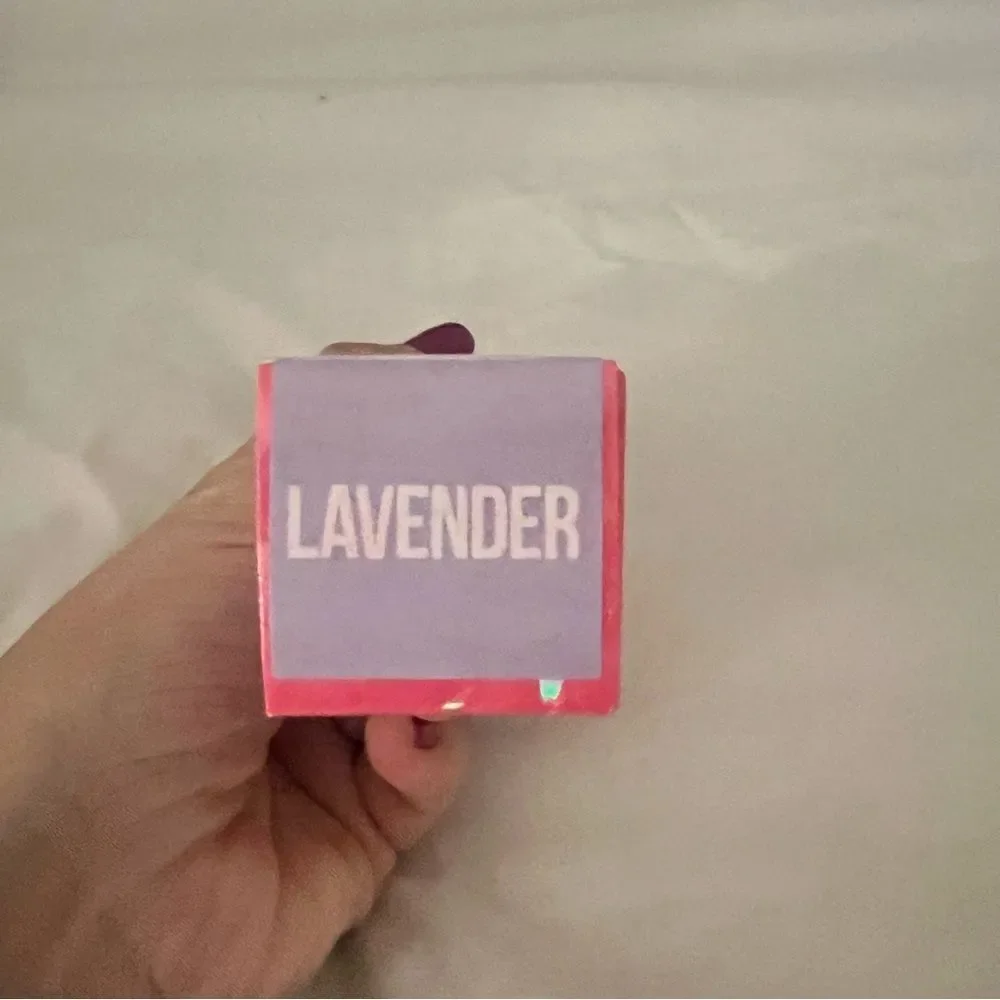 NIB Jeffree Star Magic Star‎ Lavender concealer